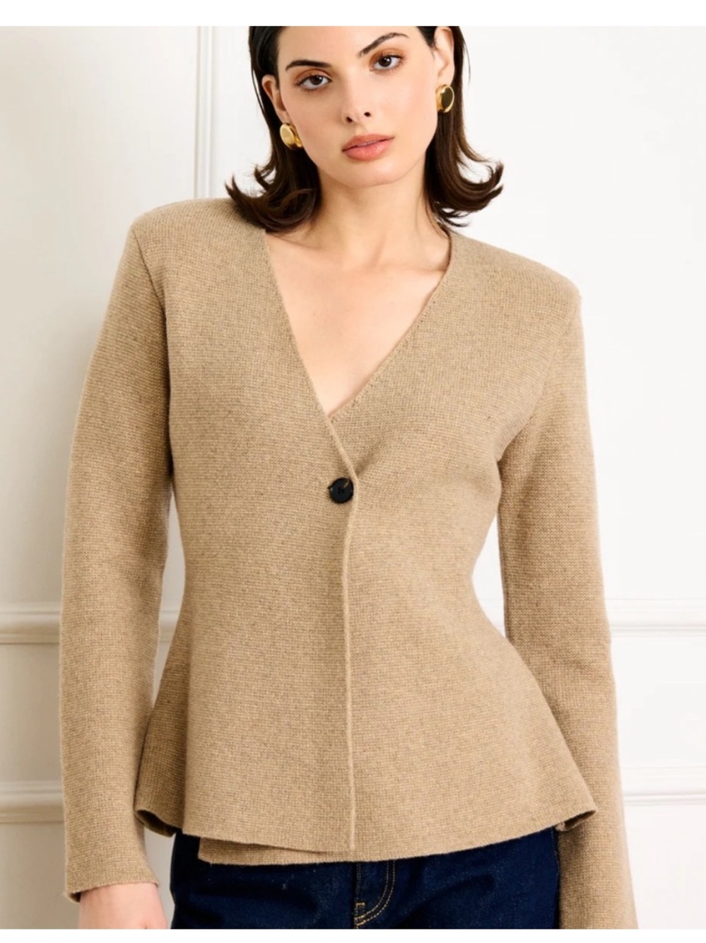 Line and dot atleigh sweater in oatmeal size XS